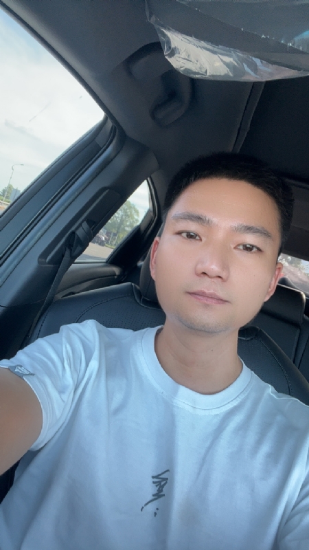 小江的第四张照片--大连相亲服务中心