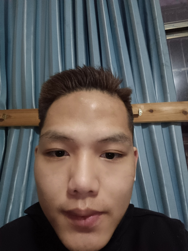 王浩宇的第一张照片--大连相亲服务中心