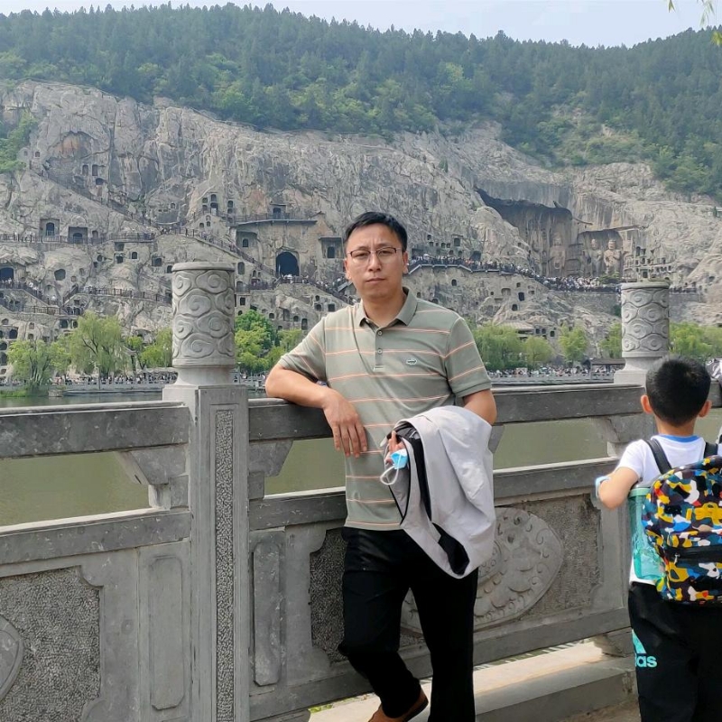 啊坤的第一张照片--大连相亲服务中心