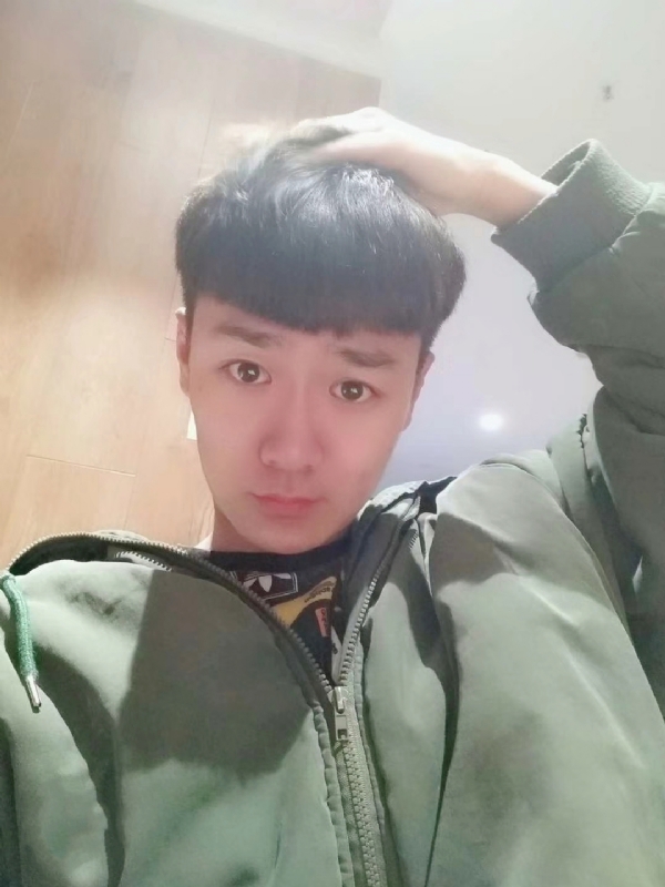 Boom的第一张照片--大连相亲服务中心