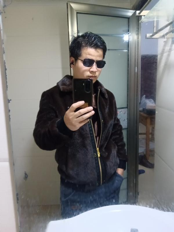 桃歌的第一张照片--大连相亲服务中心