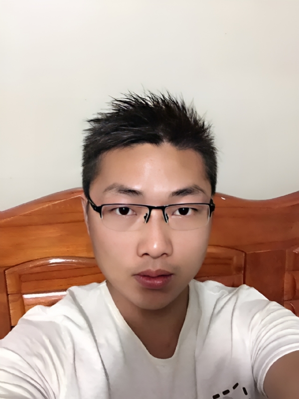 炽热的岩浆的第一张照片--大连相亲服务中心