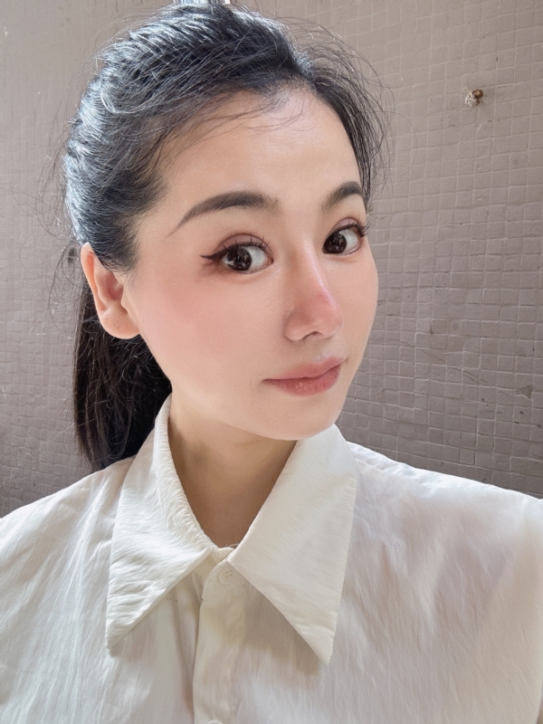 金莉的第二张照片--大连相亲服务中心