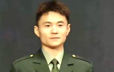 两年又三年的第一张照片--大连相亲服务中心