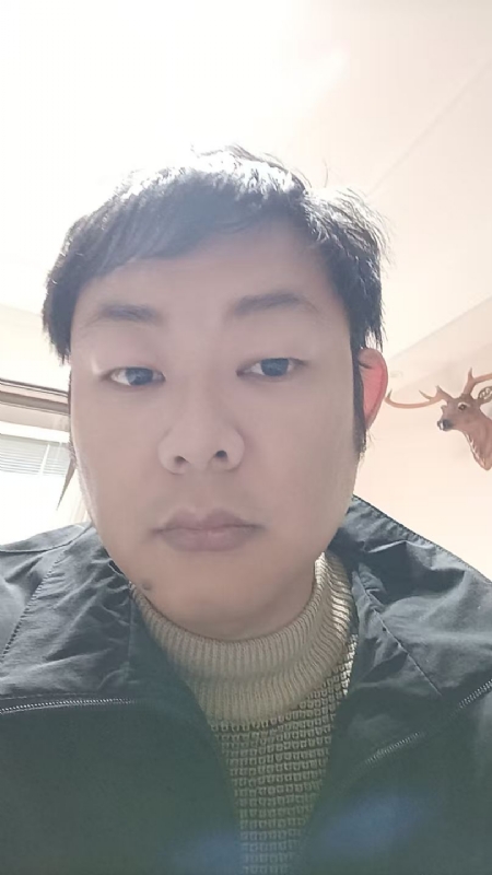 独自飞行的第一张照片--大连相亲服务中心