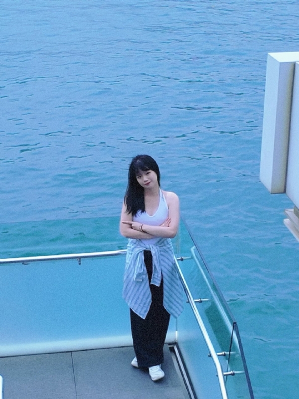 猫姐的第一张照片--大连相亲服务中心