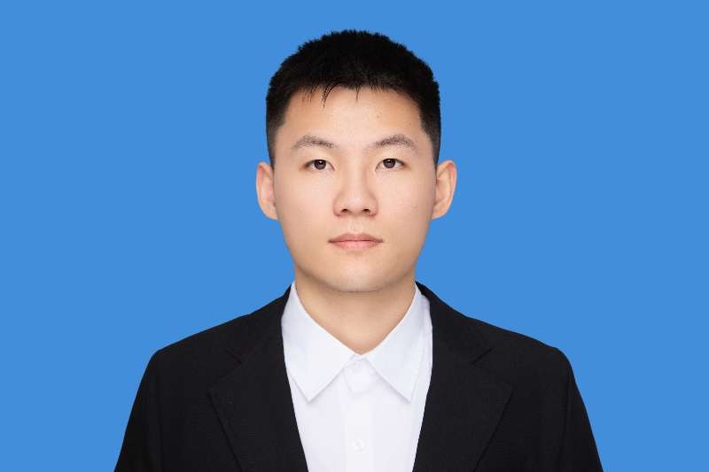 小应的第一张照片--大连相亲服务中心