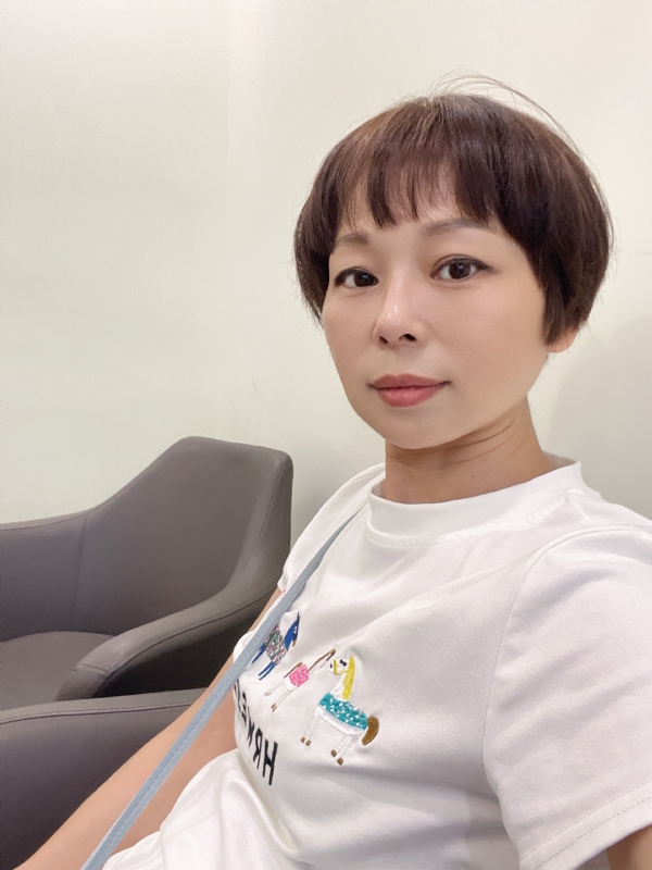 风铃草的第一张照片--大连相亲服务中心