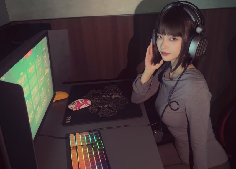 薇薇酱的第一张照片--大连相亲服务中心