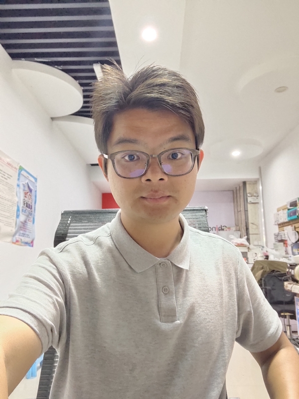 华兴通讯的第一张照片--大连相亲服务中心