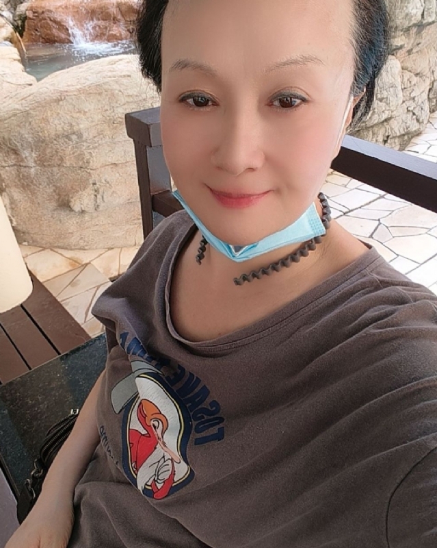 hong的第三张照片--大连相亲服务中心