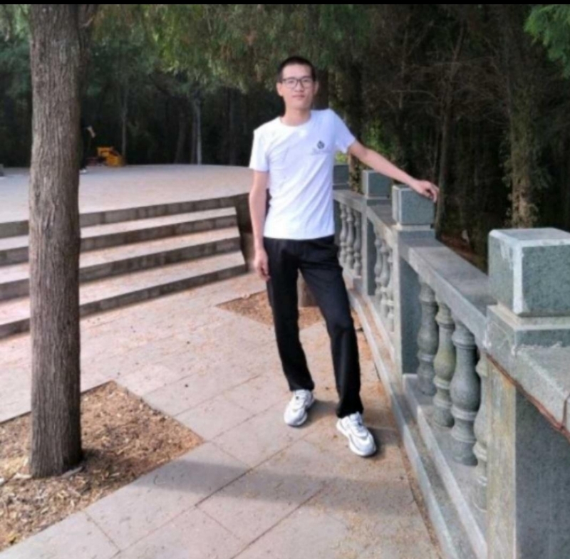 随缘的第三张照片--大连相亲服务中心