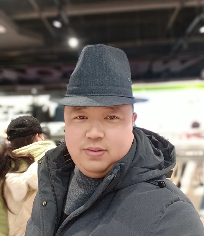 小晴天的第一张照片--大连相亲服务中心