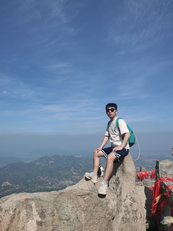 泽凡的第一张照片--大连相亲服务中心