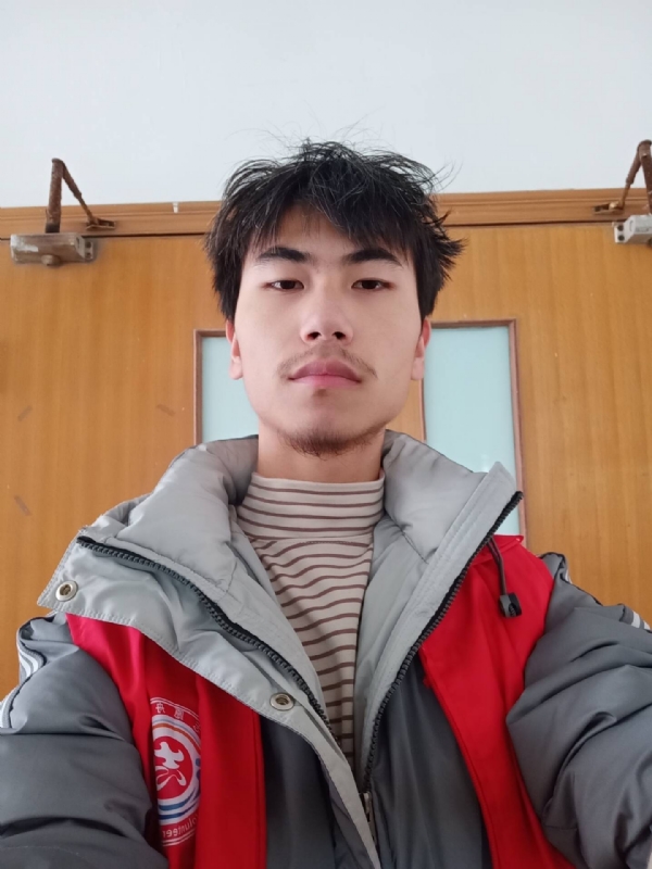 真诚的来的第一张照片--大连相亲服务中心