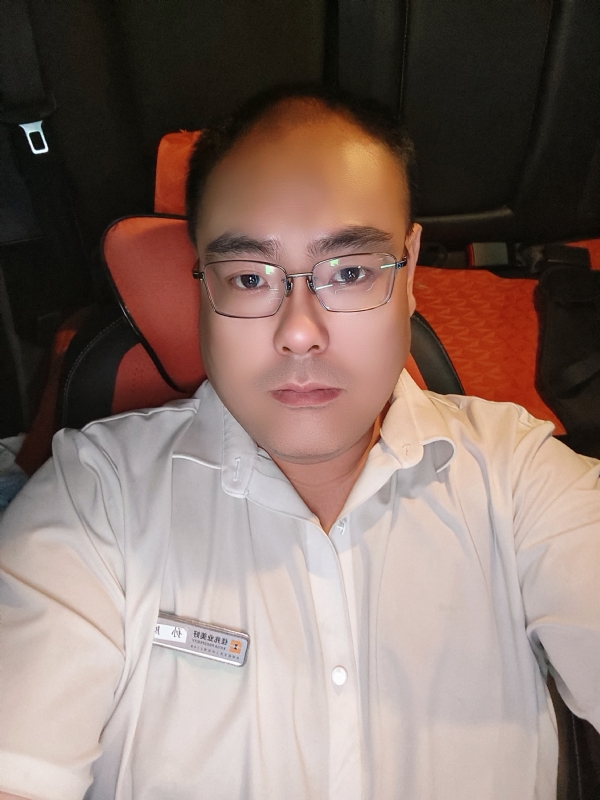 奢望永恒的第一张照片--大连相亲服务中心