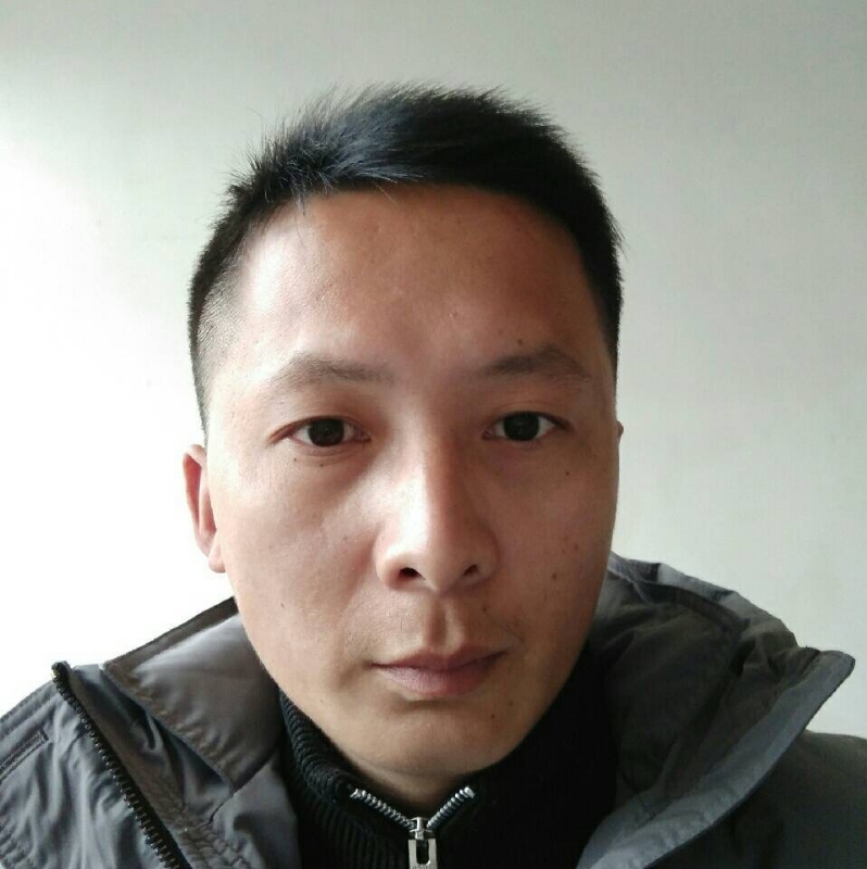 刘峥刘丁丁的第一张照片--大连相亲服务中心