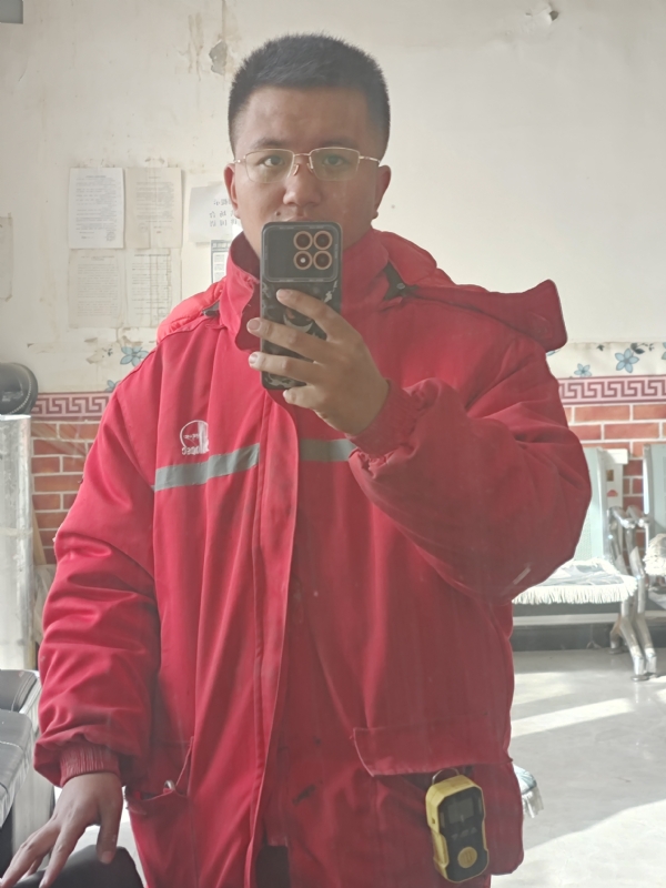 鹤某的第二张照片--大连相亲服务中心