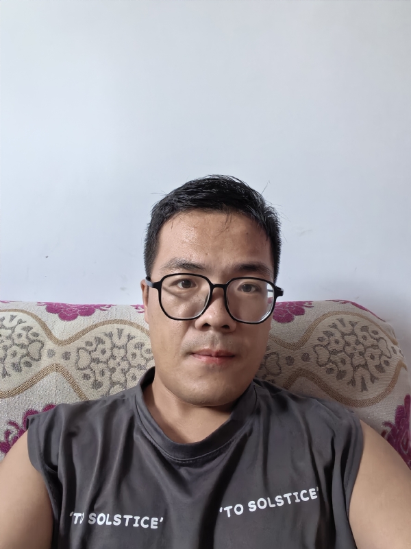 卫TF的第四张照片--大连相亲服务中心