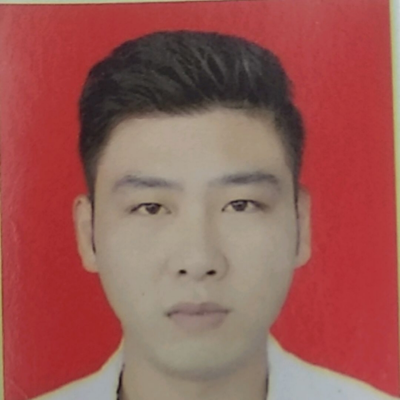 找95年会飞的猪的第一张照片--大连相亲服务中心