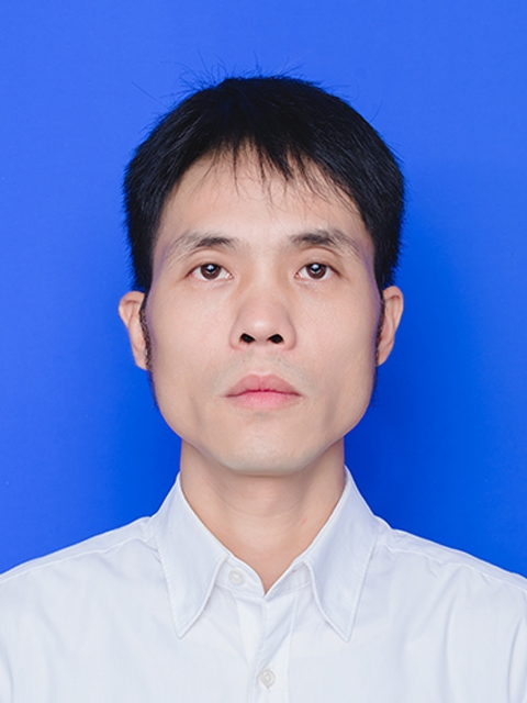 魅力中年的第一张照片--大连相亲服务中心