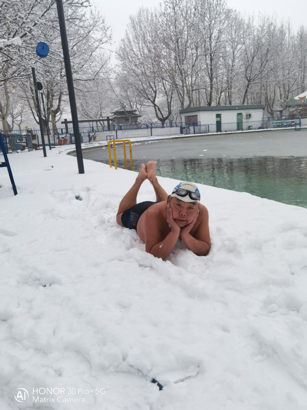 老顽童的第四张照片--大连相亲服务中心