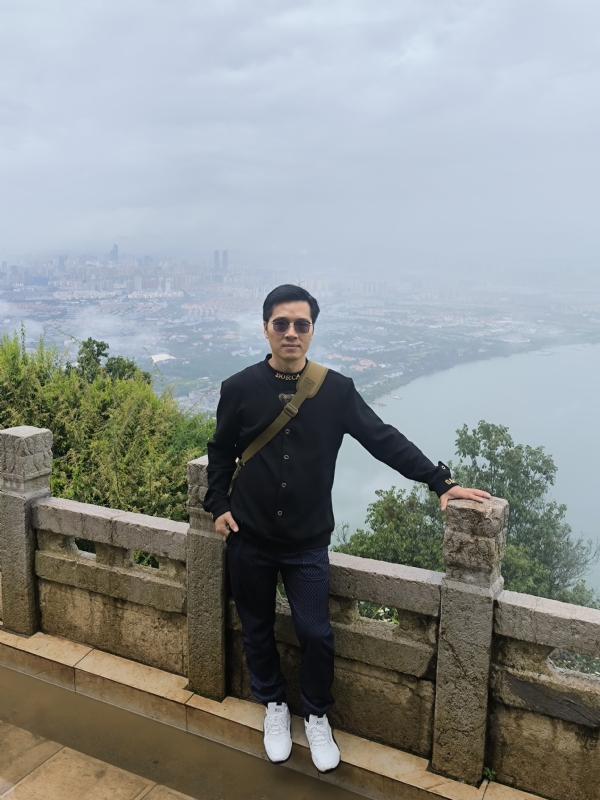 千年老妖的第二张照片--大连相亲服务中心