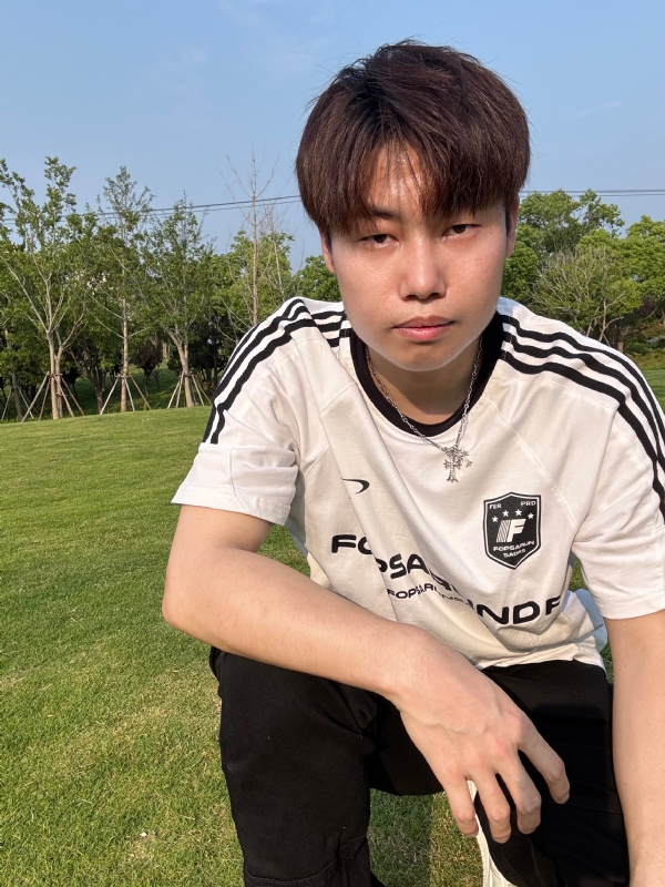 幸而我来你未孤的第一张照片--大连相亲服务中心