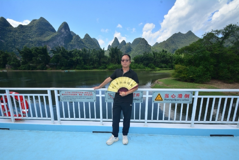 沙漠海的第四张照片--大连相亲服务中心