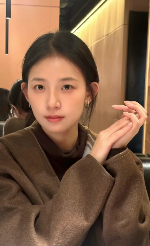 小曼的第一张照片--大连相亲服务中心