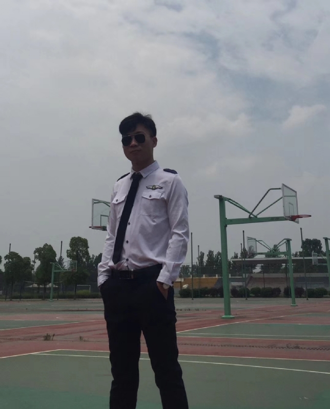 小贺的第一张照片--大连相亲服务中心