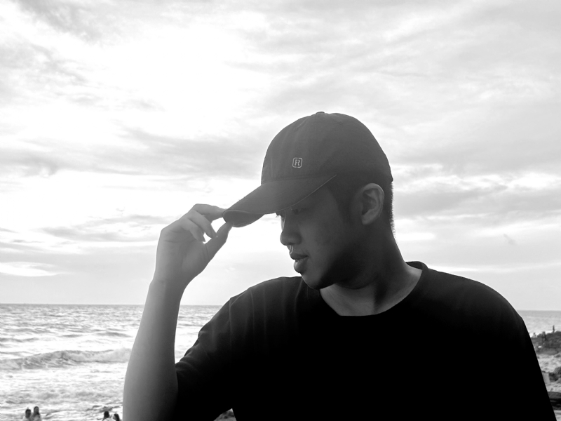 FENG的第二张照片--大连相亲服务中心