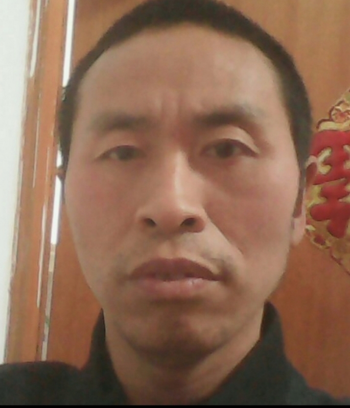 山的第一张照片--大连相亲服务中心