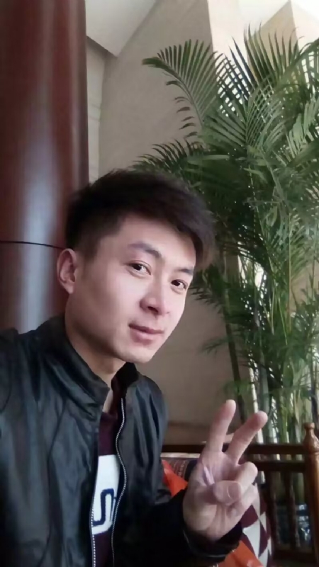 蓝锋的第一张照片--大连相亲服务中心