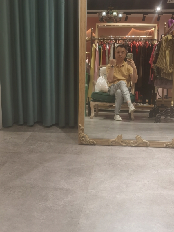 zhaofuwu的第一张照片--大连相亲服务中心