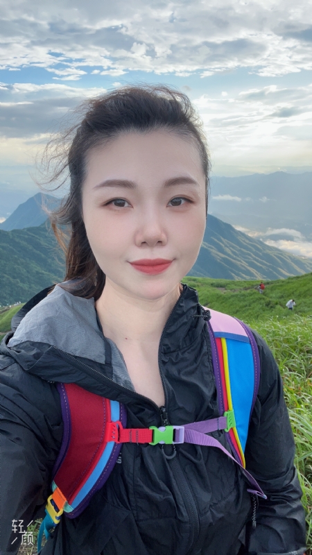 汀兰岸芷的第一张照片--大连相亲服务中心