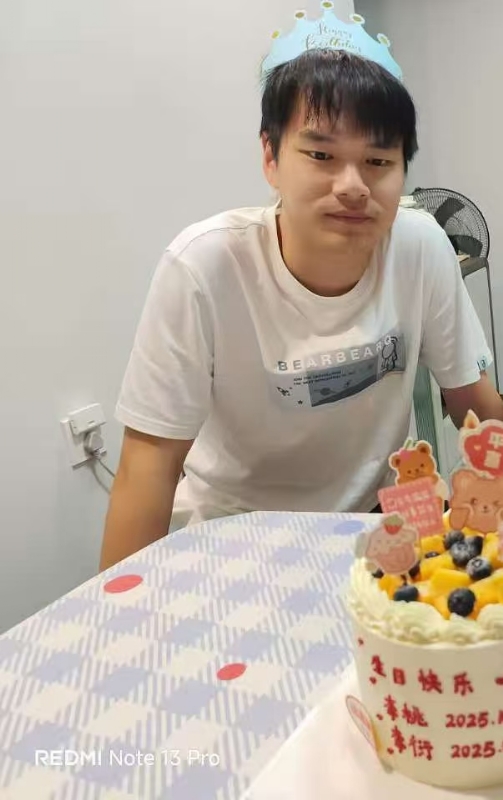 yan的第一张照片--大连相亲服务中心