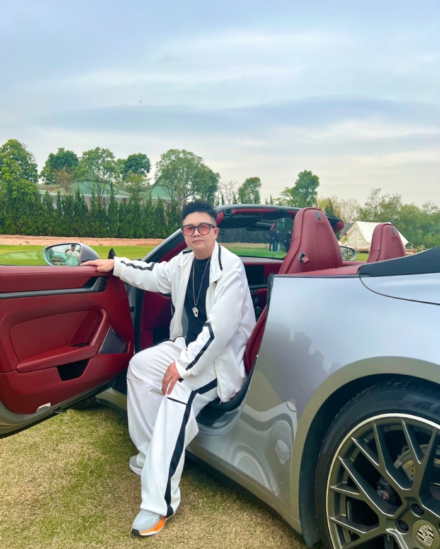 晚风过境的第三张照片--大连相亲服务中心