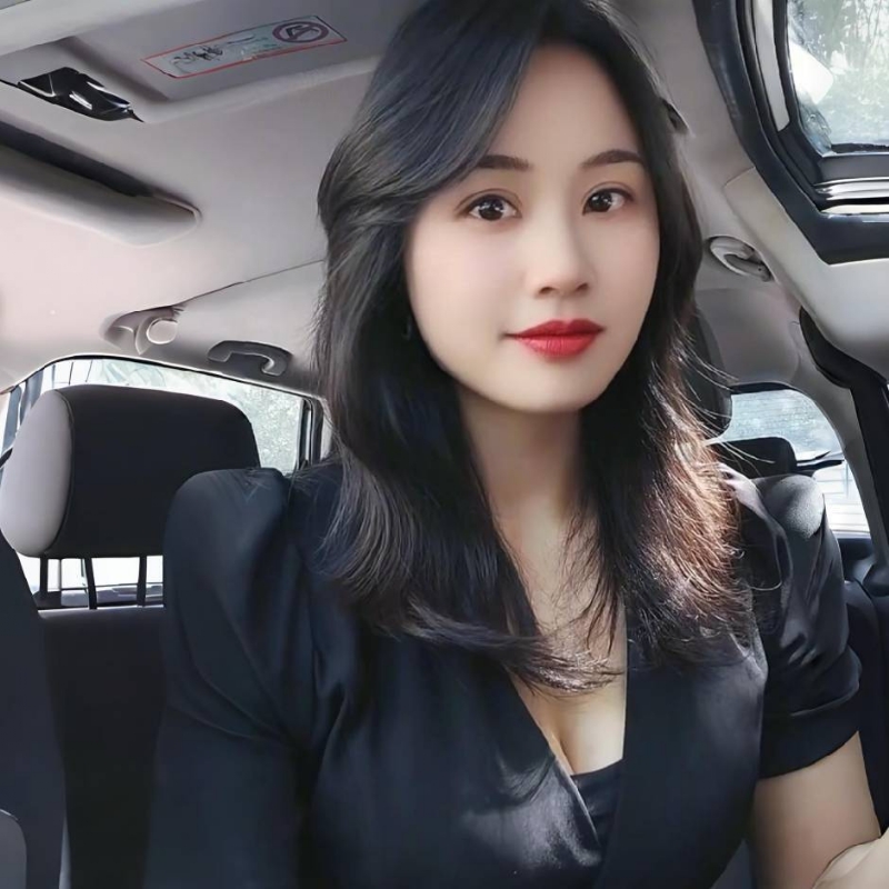 雪莲的第一张照片--大连相亲服务中心