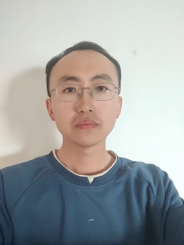 幕雨的第二张照片--大连相亲服务中心