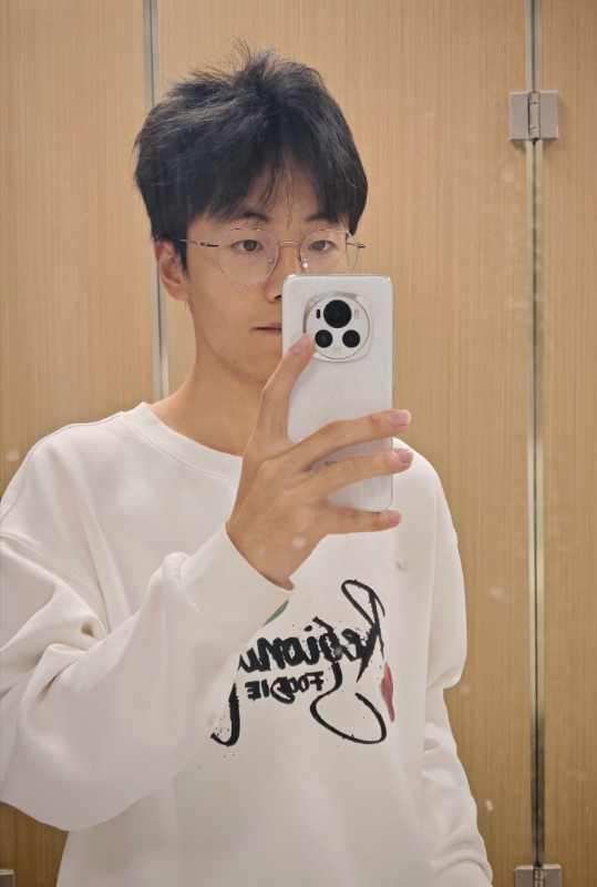 张浩博的第三张照片--大连相亲服务中心