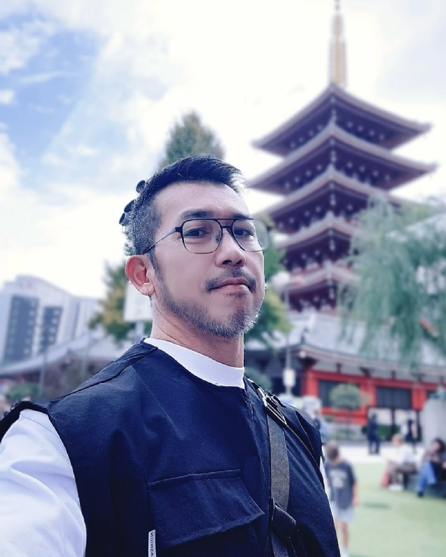 晚风渡半舟的第二张照片--大连相亲服务中心