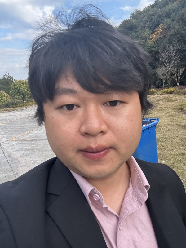 晴天的第一张照片--大连相亲服务中心