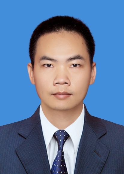 向往爱情的第一张照片--大连相亲服务中心