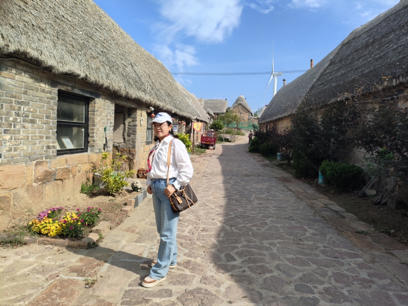 青花瓷的留白的第一张照片--大连相亲服务中心