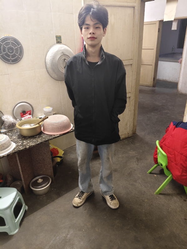 铭泽的第一张照片--大连相亲服务中心