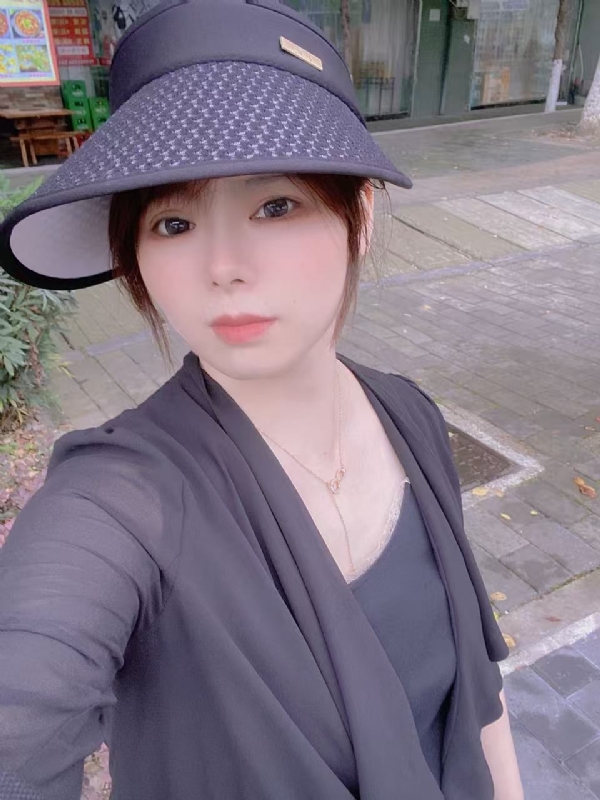 敏宝的第三张照片--大连相亲服务中心