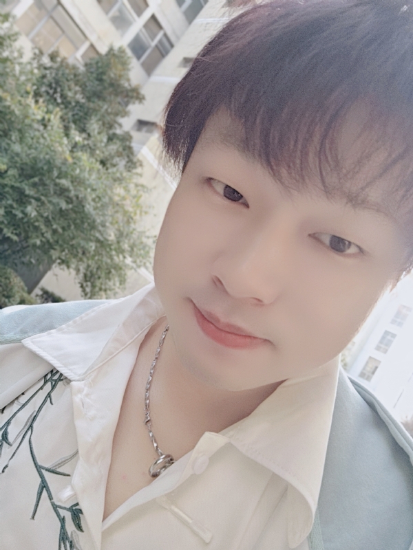 柠檬不加糖的第二张照片--大连相亲服务中心