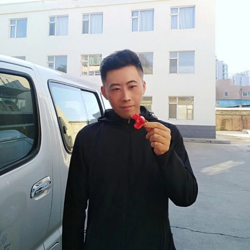 李信的第二张照片--大连相亲服务中心