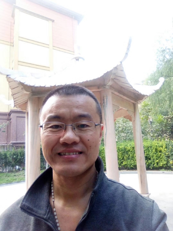 撸起袖子加油干的第一张照片--大连相亲服务中心